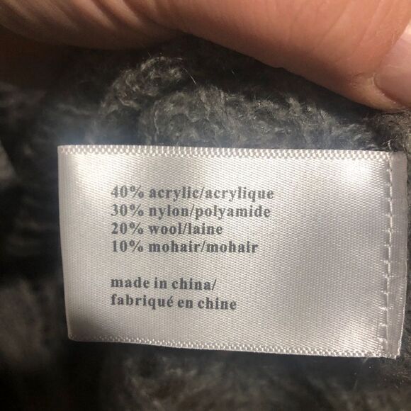 PAM & GELA OPEN KNIT LAYERING TOP - S - Picture 11 of 12